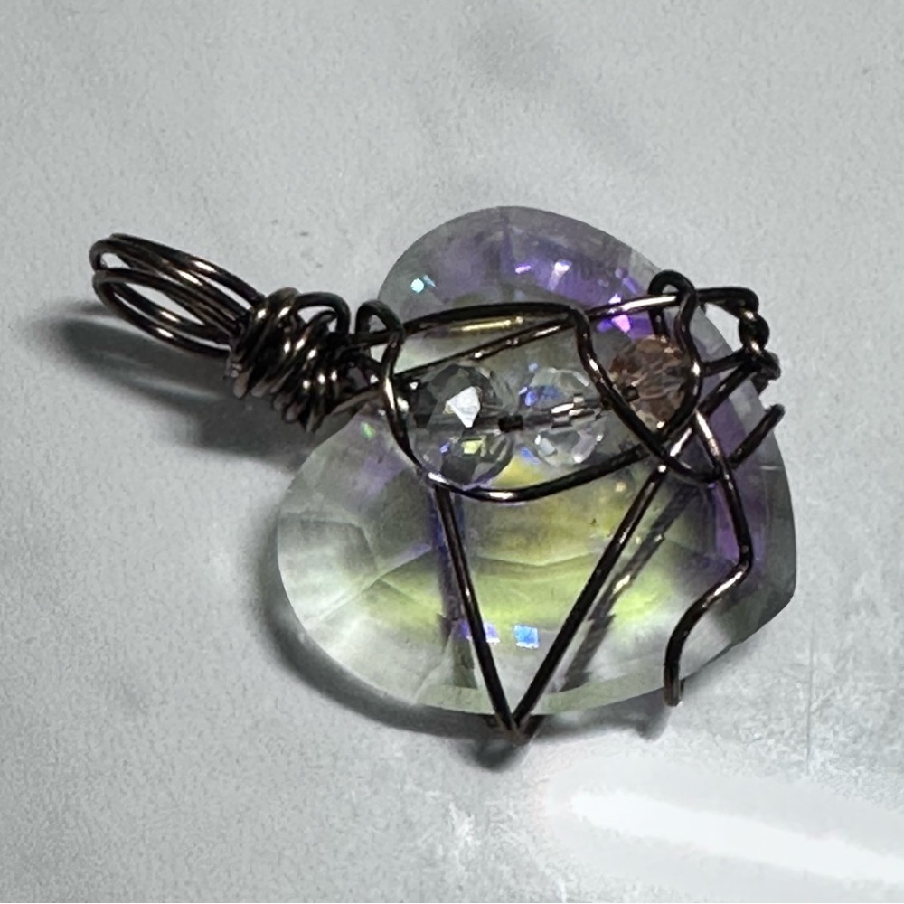 Collage Heart Crystal Glass Pendant Handmade Prism Necklace with faceted OOAK - Picture 9 of 12